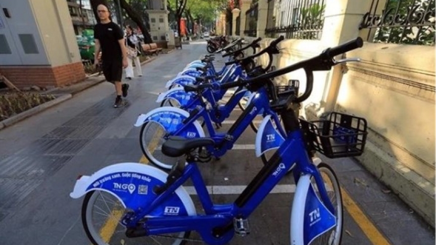 Hanoi plans to extend bicycle pilot service through 2025